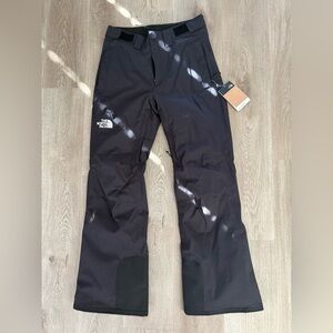 Never worn small men’s pants the north face